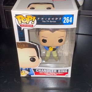 Chandler Bing Pop vinyl figure